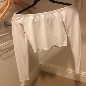 Off the shoulder crop top long sleeve